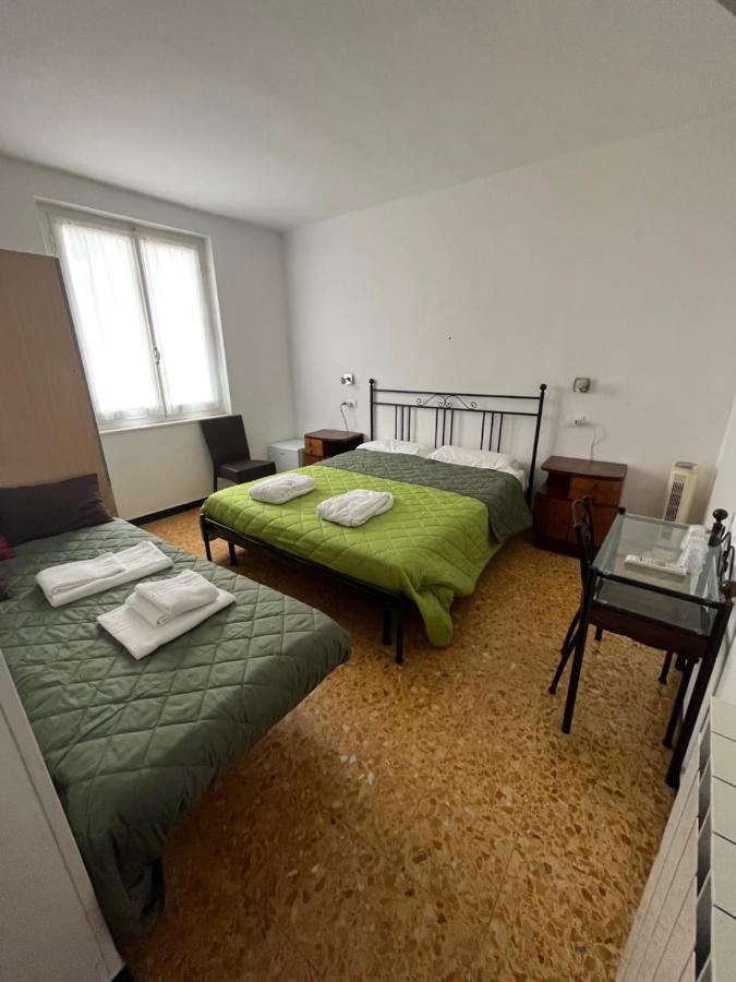 Yolo Rooms Bonassola Bagian luar foto
