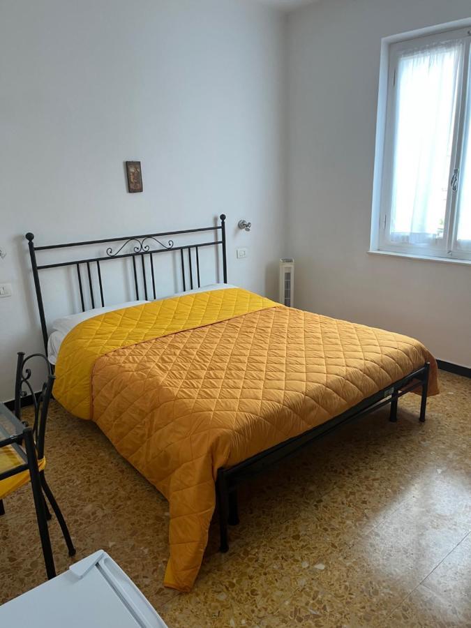 Yolo Rooms Bonassola Bagian luar foto