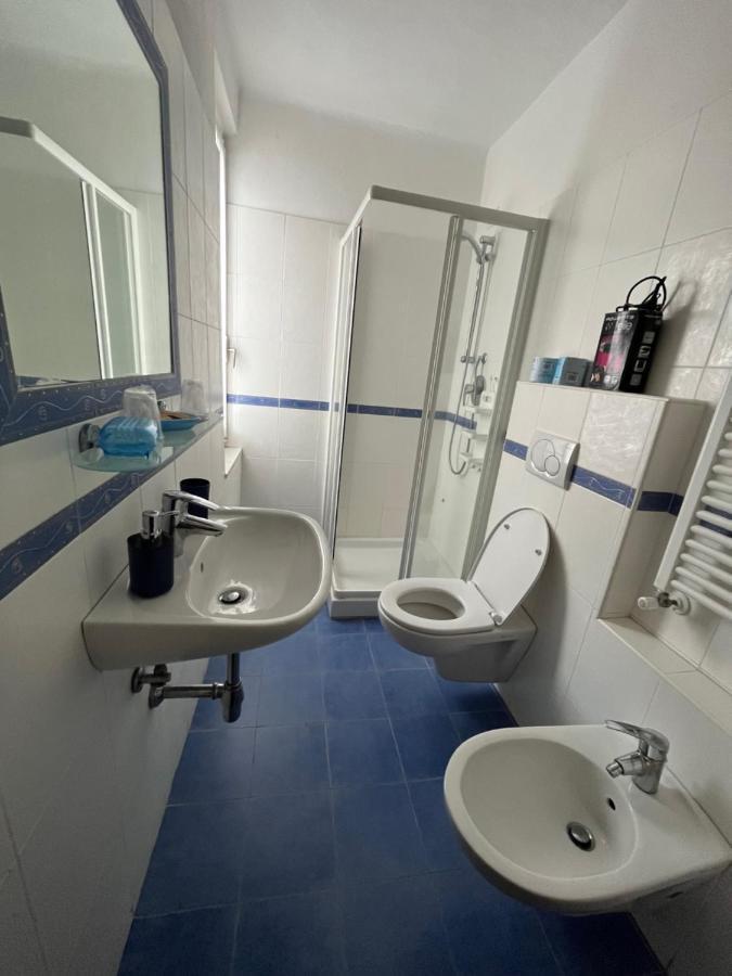 Yolo Rooms Bonassola Bagian luar foto