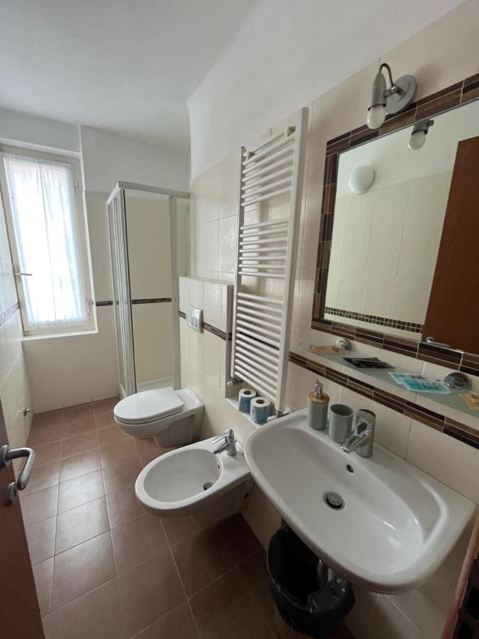 Yolo Rooms Bonassola Bagian luar foto